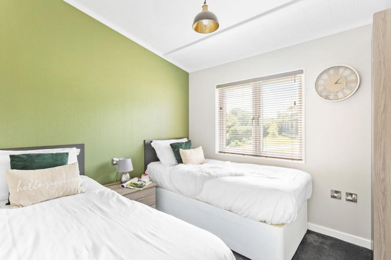 Rose Lodge, 21 Roadford Lake Lodges Lifton Εξωτερικό φωτογραφία