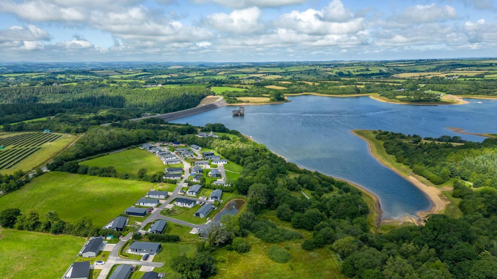 Rose Lodge, 21 Roadford Lake Lodges Lifton Εξωτερικό φωτογραφία